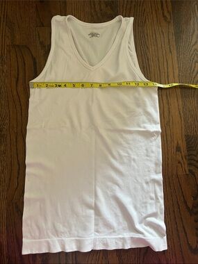 Athleta White V-Neck Tank Organic Cotton small